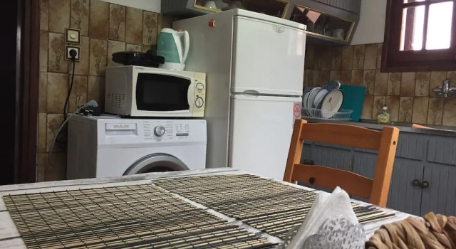 Семейные апартаменты с 2 комнатами с видом на сад Alexander Apartments
