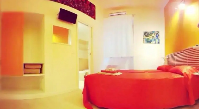 S.2 - Rooms of Colors b&b, Prenota Bed & breakfast Roma Lazio
