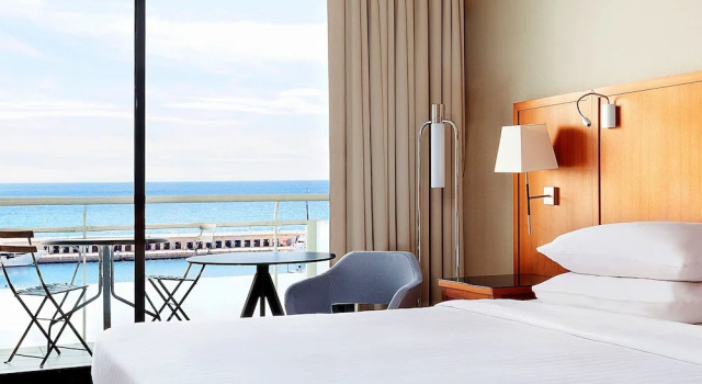 Двухместный номер Superior с балконом и с видом на море Riviera Marriott Hotel La Porte De Monaco