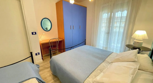 Colourful Flat With a Balcony, Забронировать Апартаменты/квартира Каорле Линьяно-Ривьера