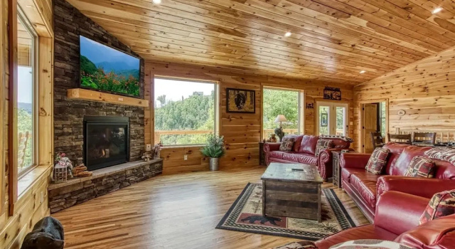 Номер Standard Deerfoot Lodge