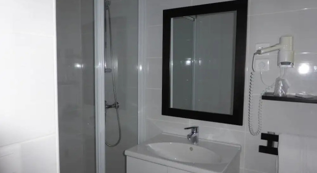 Четырёхместный семейный номер Standard The Originals Access, Hostellerie des Pins