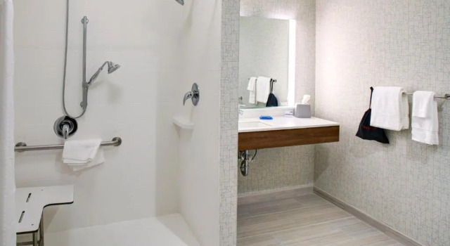 Люкс Holiday Inn Express & Suites Houston NW - Cypress Grand Pky by IHG