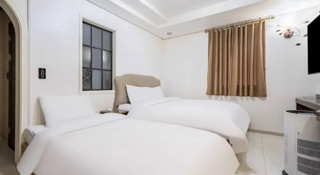 Ciel Hotel, Rezerwuj Hotel Yeongdeungpo-Gu Seul, w pobliżu Mullae Park