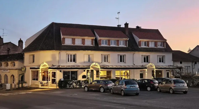 Auberge de la Marine, Забронировать Хостел Хостелы Côte-d'Or, Хостел