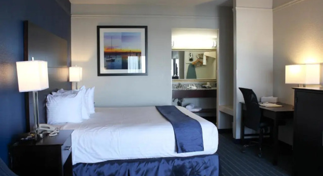 Номер Standard с видом на залив Best Western Kent Narrows Inn