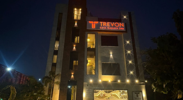 Trevon Siya Ramaya Inn