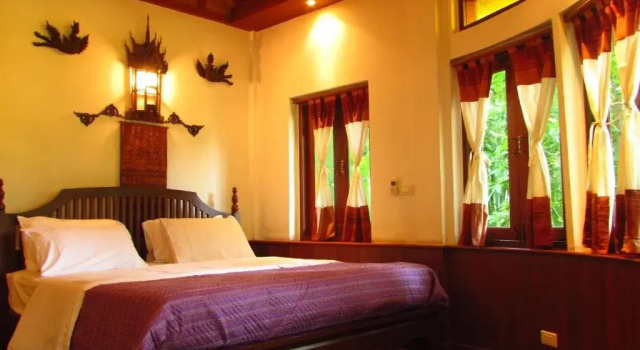 Santitham Guest House, Забронировать Гостевой дом Гостевые дома Чиангмай, рядом с Университет Чиангмай Раджабхат, Гостевой дом