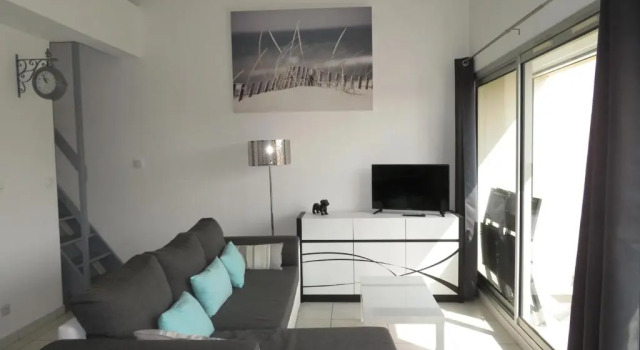Appartement Sète, 2 Pièces, 6 Personnes - Fr-1-338-357, Забронировать Апартаменты/квартира Отели Сета с парковкой, рядом с Plage de la Fontaine, Парковка