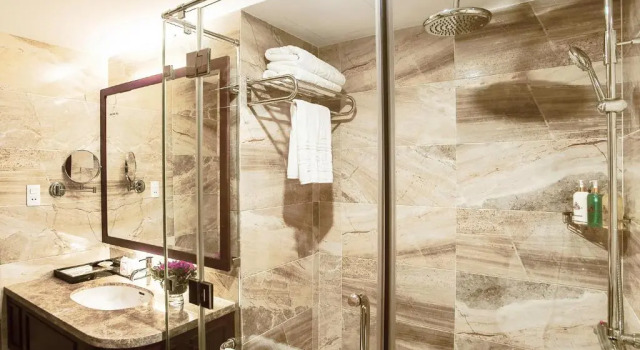 Семейный номер Premium с красивым видом из окна Отель Nhat Ha Maison