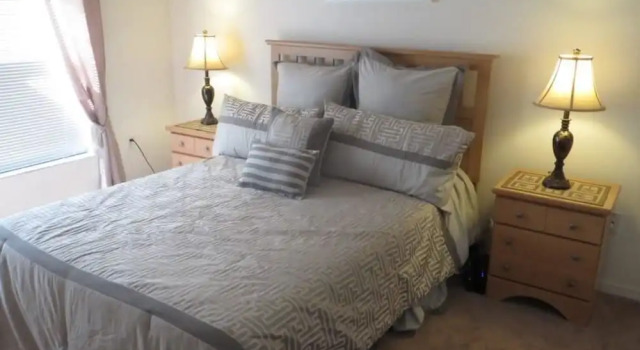 Luxury Villa near Theme Parks, Забронировать Вилла Отели Lakeland - Winter Haven с парковкой, Парковка