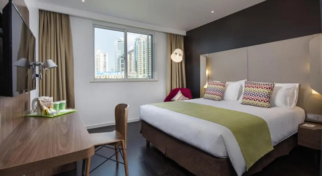 Двухместный номер Deluxe Campanile Shanghai Bund Hotel