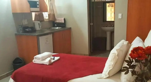 Трёхместный номер Standard Gemstone Guest House