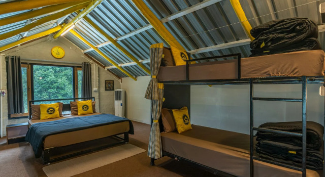 Четырёхместный номер Deluxe Мансарда The Hosteller Kasol