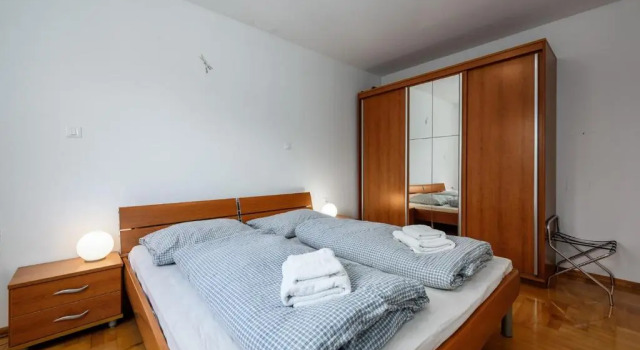Апартаменты с балконом Adria Apartments