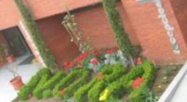 Hotel Nora, Забронировать Отель Отели Приштина с парковкой, рядом с National Library of Kosovo, Парковка