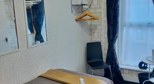 Standard cameră Hotel Babylon
