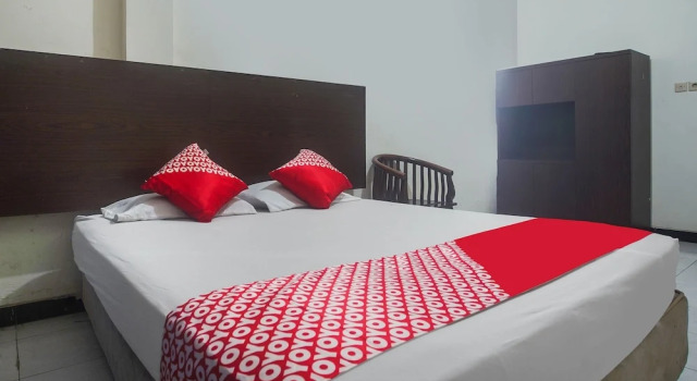 Hotel O Icha Homestay, Book Hotel Hotels in Sulawesi with Parking, Parking