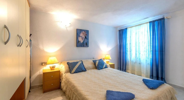 Amazing Home in Sucuraj With Wifi and 1 Bedrooms, Prenota Hotel Hotel a Croatian Islands con parcheggio, Parcheggio