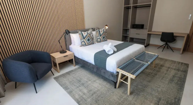 Люкс Luxury с видом на бассейн Capital Beach Luxury Studios
