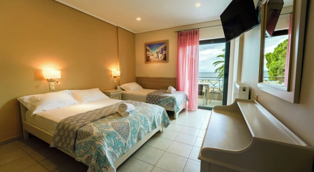 Nefeli Studios, Book Hotel Eratini Fokida