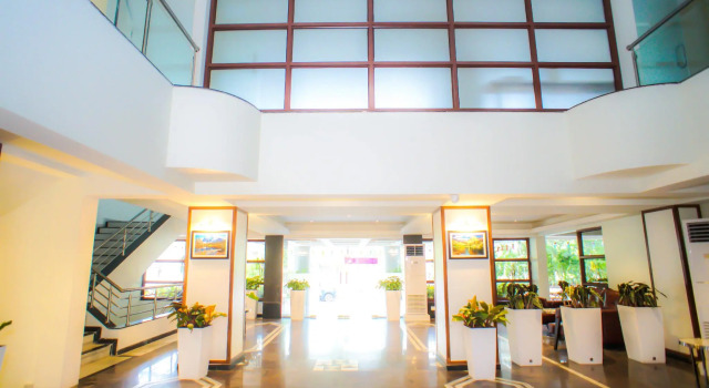 Mastiff Hotel Chinchwad by OTHPL, Забронировать Отель Отели штата Махараштры 3 звезды, 3*