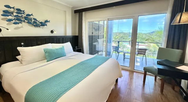 Standard- værelse med delvis havudsigt Palau Central Hotel