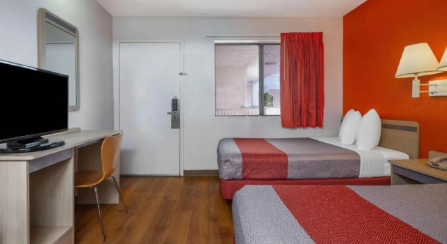 Четырёхместный номер Standard Motel 6-Oceanside, CA