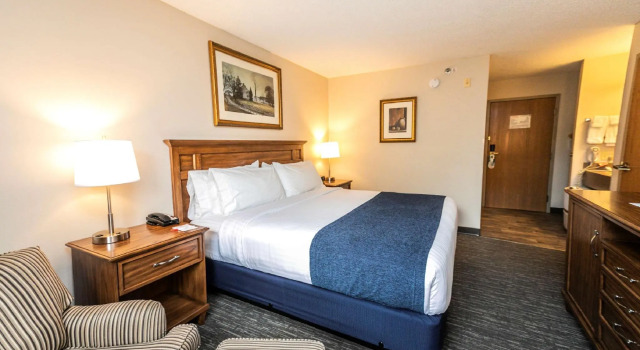 Люкс SureStay Plus by Best Western Elizabethtown Lancaster
