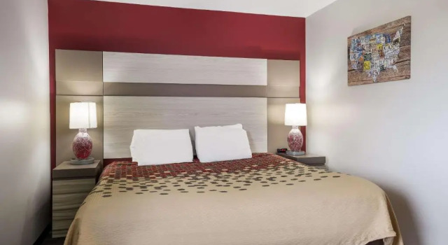 Номер Standard Econo Lodge Inn & Suites Canandaigua - Finger Lakes Area