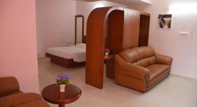 Hotel RSR Residency