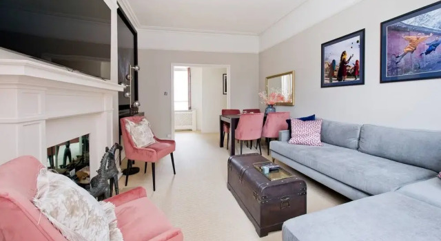 Luxurious 2-Bed Apt, 5 mins from Buckingham Palace