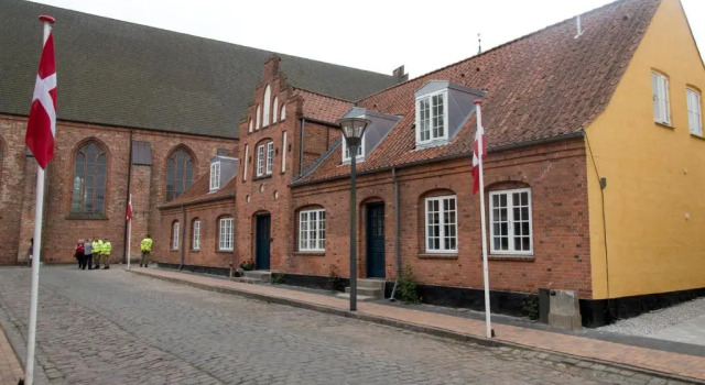 PilgrimsHuset Maribo, Boek Hotel Maribo Lolland