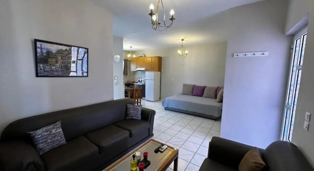 Апартаменты с балконом La Vita apartments 10 min from the airport,near the sea!