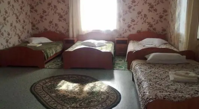 Кровать в общем номере Турист