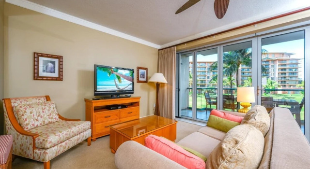 K B M Resorts- Hkh-238 Large 1bdrm, Upgraded, Private Balcony, Easy Pool and Beach Access!