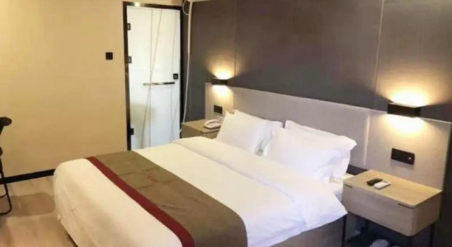 Двухместный номер Standard Thank Inn Plus Hotel Hebei Shijiazhuang Yuhua District of Hebei Normal University