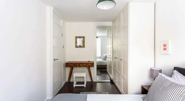 Четырёхместные апартаменты Bright & Cosy One-bed Apartment