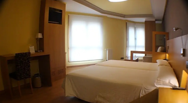 Полулюкс Standard Hotel Nordés