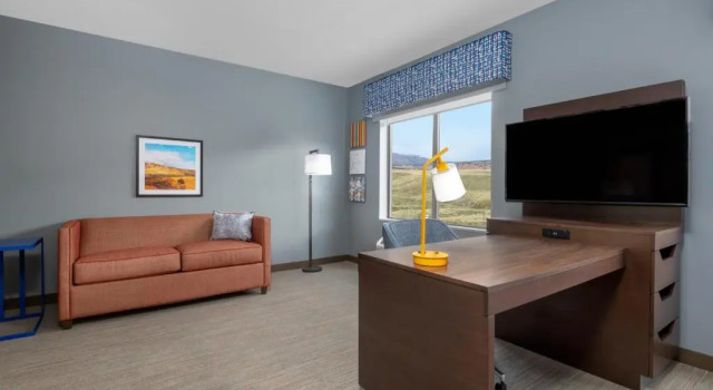 Четырёхместный люкс Hampton Inn & Suites Cody, Wy