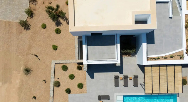 Вилла c 1 комнатой с балконом и с красивым видом из окна Empire Luxury Villas