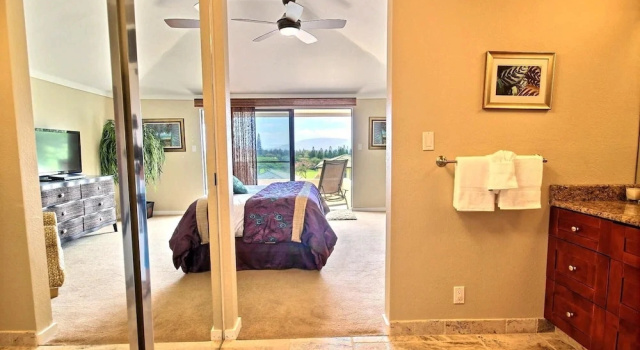 Вилла с 2 комнатами с балконом и с видом на поле для гольфа Kapalua Golf Villas Ocean View 2 BR Sleeps 6 Villas Perfect for Golfers Complimentary Car with 6 Nights KGV-21P2 by KBM