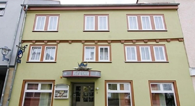 Pension Regina - Inh. Monique Kluge, Book Hotel Gotha Luther Trail