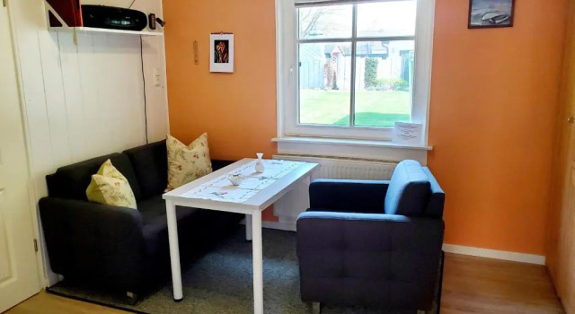 Ferienwohnung 2 bei Familie Saupe, Book Hotel Schaprode Rügen