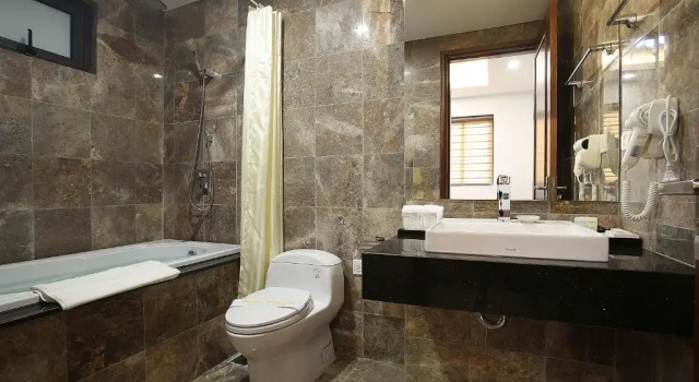 Двухместный номер Standard London Hanoi Hotel