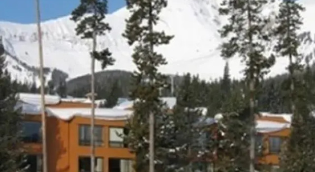 Двухместный номер Standard с видом на горы Huntley Lodge at Big Sky Resort
