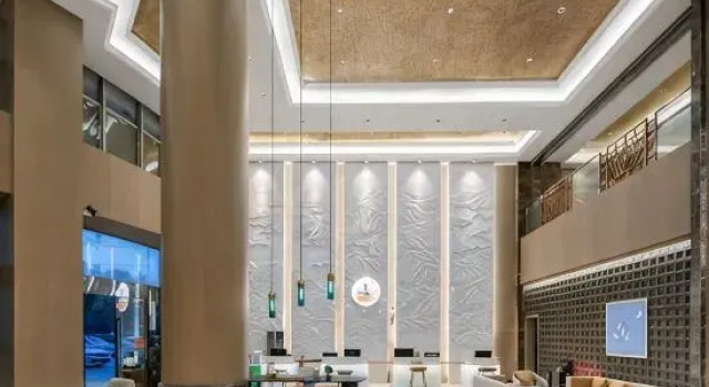Elong Deluxe Hotel (Xuzhou Jiawang Wuyue Square)