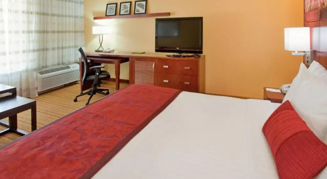 Номер Standard Courtyard Houston The Woodlands