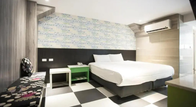 Номер Comfort P&E Hotel