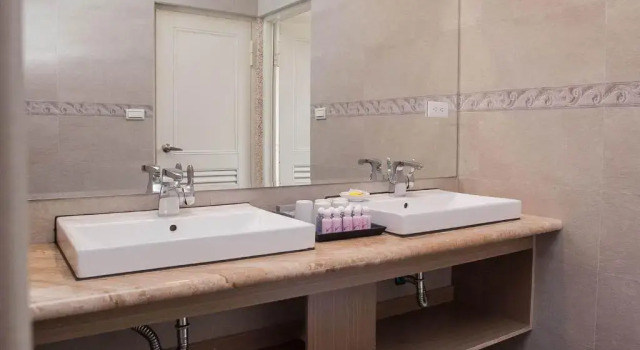 Standard suite Flying Villa